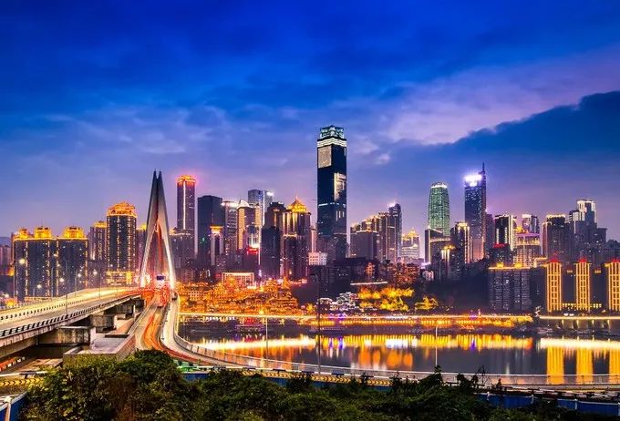 山城重庆,烟火气息中的流连忘返之旅